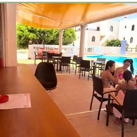 Chromotheraphy Cerca Del Mar Costa Teguise Exterior foto